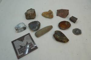 lot 209 image: Stones
