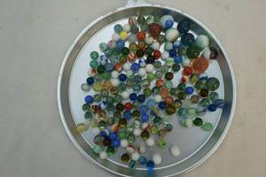 lot 221 image: Marbles