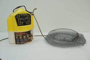 lot 270 image: Frabill bucket, fish basket