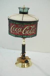 lot 365 image: Coca-cola Lamp