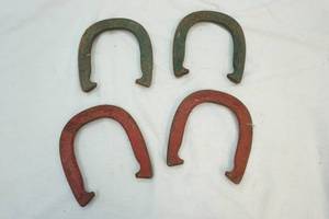 lot 377 image: horse shoes