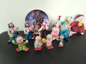 lot 14 image: Collection of Clown Figurines and Collectible Plate