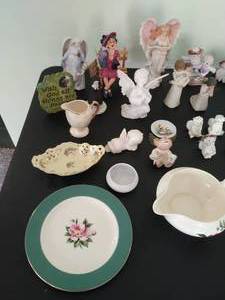 lot 22 image: Collection of Figurines and China