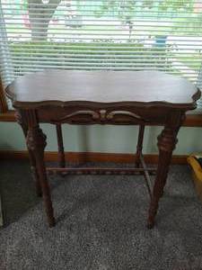 lot 38 image: Vintage Console Table