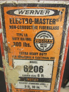 lot 715 image: WERNER ELECTRO-MASTER 6 LADDER, 300 LB. CAP. OSHA-APPROVED