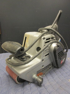 lot 743 image: PORTER-CABLE VARIABLE BELT SANDER