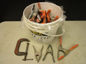 lot 785 image: SPRING CLAMPS, LARGE, SMALL, C-CLAMP