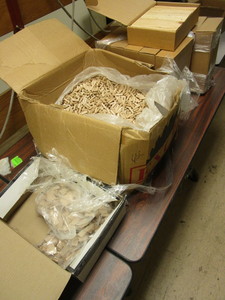 lot 834 image: WOOD DOWELS, FESTOOL WOOD DOMINOS, SHIMS