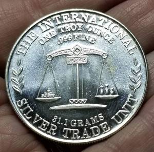 1 TROY OZ. .999 FINE SILVER VINTAGE LET FREEDOM RING TRADE UNIT