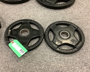 lot 82 image: 10LB Weight Plates