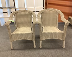 lot 238 image: Outdoor Wicker Chairs
