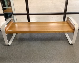 lot 236 image: Commercial Bench