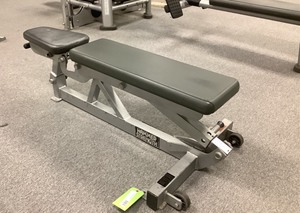 lot 46 image: Hammer Strength Adjustable Bench