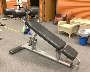 lot 44 image: Adjustable Decline Bench