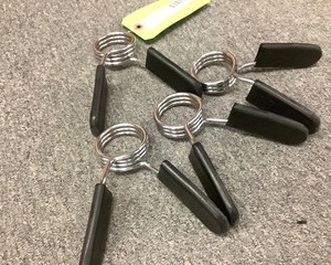 lot 202 image: BarbellDumbell Clips