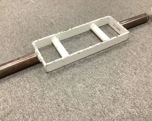 lot 127 image: Weightlifting Bar