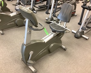 lot 22 image: Recumbent Bike
