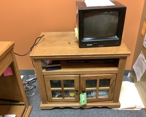 lot 257 image: TV StandDesk