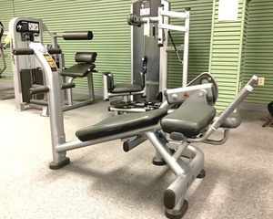 lot 43 image: Ab Crunch Bench