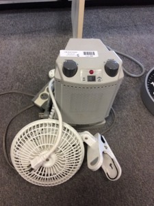 lot 266 image: Portable HeaterFanPower Strips