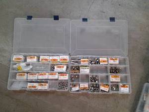 lot 11 image: 2 Compartmentalized Storage Divider...