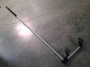 lot 40 image: Helping Hand assist unit with Exten...