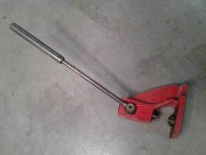 lot 42 image: Heavy Duty Metal Benchtop Press 109...