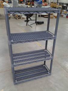 lot 72 image: Heavy Duty plastic Rubbermaid 4 tie...