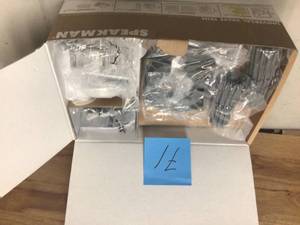 Speakman NEO Roud Universal Valve Trim with mounting hardware not used CPT-1000-UNI
