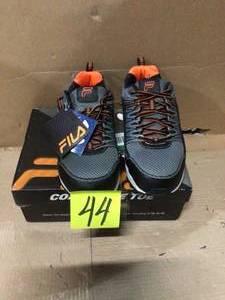 lot 44 image: FILA Shoes t see pictures not used see pictures