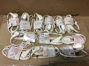 lot 71 image: Lot of 2 cases of Extension Cords new