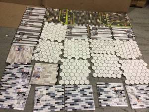 lot 80 image: Lot of assorted Tiles various models not used see pictures