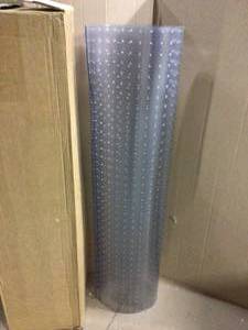 46 in. x 60 in. Clear Rectangle Office Chair Mat for Low and Medium Pile Carpet in good conditions