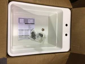 18 in. x 24 in. Plastic Utilatub Single Laundry Tub in White by MUSTEE open box