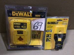 18-Volt 1-Hour Battery Charger by DEWALT customer returns
