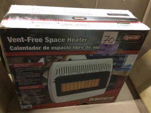 30,000 BTU Natural Gas Infrared Natural Gas Wall Heater by Dyna-Glo customer returns