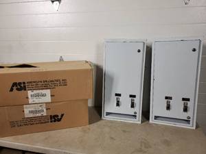 2 New 25 cent Vending Machines