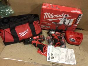 M12 12-Volt Lithium-Ion Cordless Drill DriverImpact Driver Combo Kit w Two 1.5Ah Batteries, Charger Tool Bag (2-Tool) by Milwaukee customer return review all pictures&nbsp&nbsp