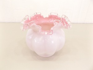 Fenton 6.5 Pink Ruffled Vase