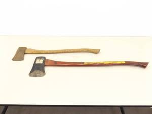 2 Axes