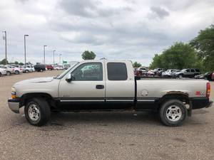 1999 Chevrolet Silverado LS - 4x4
