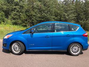 2013 Ford C-Max SEL Hybrid - LOADED