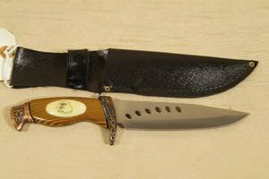 Eagle Inlay Fixed Blade Knife with Leather Sheath