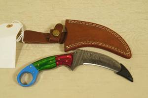 Damascus Steel Karambit Style Fixed Blade Knife with Leather Sheath