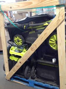 Lot of 5 Ryobi 20 in Battery operated lawn mowers (used) (see all pictures)