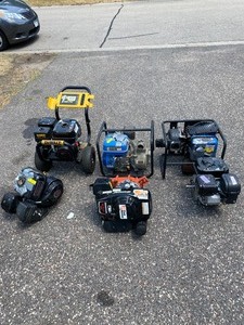 Mix lot of pressure washers & motors (all used for parts) review pictures carefully