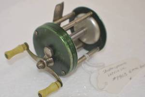 Vintage Fishing Reel
