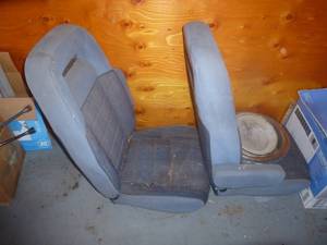 Ford Seats & Hub Caps