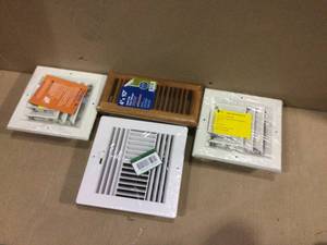 lot 82 image: MIX LOT OF GRILLE AIR VENT