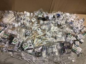 lot 88 image: MIX LOT OF GLIDERITE  Handle Knobs & MISC.